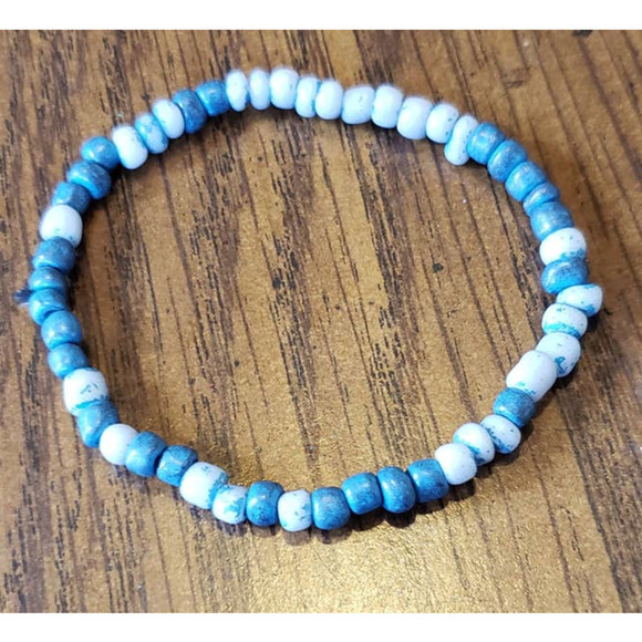 Lot of 5 Womans Vintage Beaded Elastic Friendship Bracelets - Picture 12 of 15